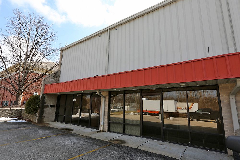 4051 N Saint Peters Pkwy, Saint Peters, MO 63304